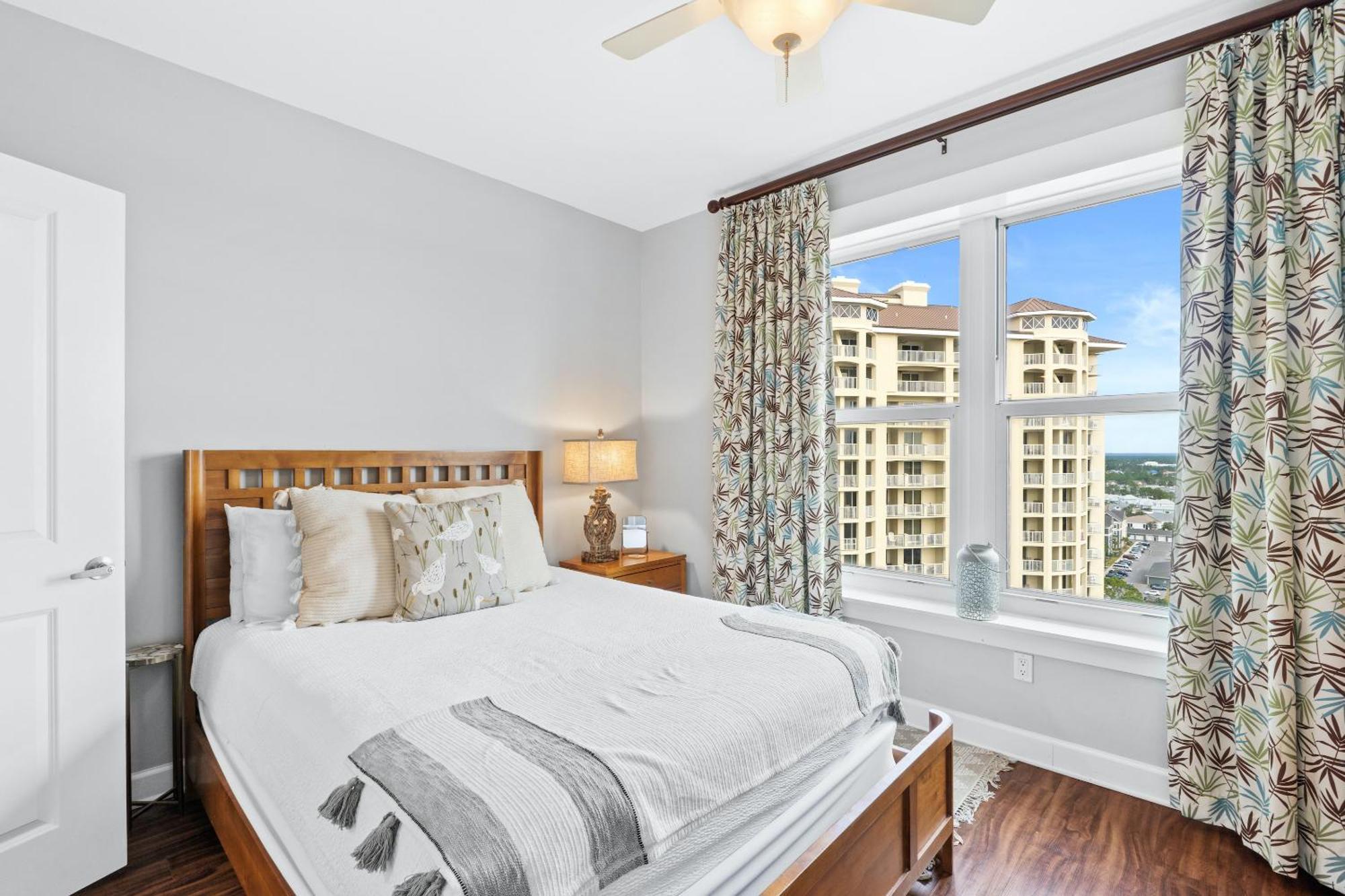 Grand Panama Beach Resort By Panhandle Getaways Panama City Beach Rum bild